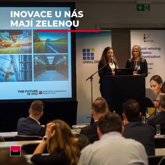 Eva Jiránková and Blanka Svobodová presenting the case study